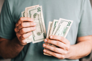 How to Build Wealth and Invest With Finance Lessons