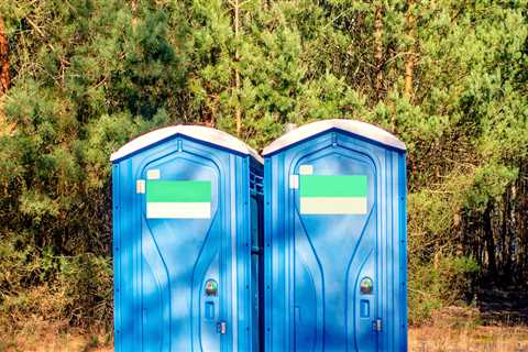 Tips For Renting A Portable Toilet Unit For Your Fix-And-Flip Project In Louisville