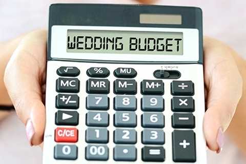 Who Pays For a Wedding?