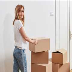 Essential Home Selling Tips Before Packing Up and Relocating